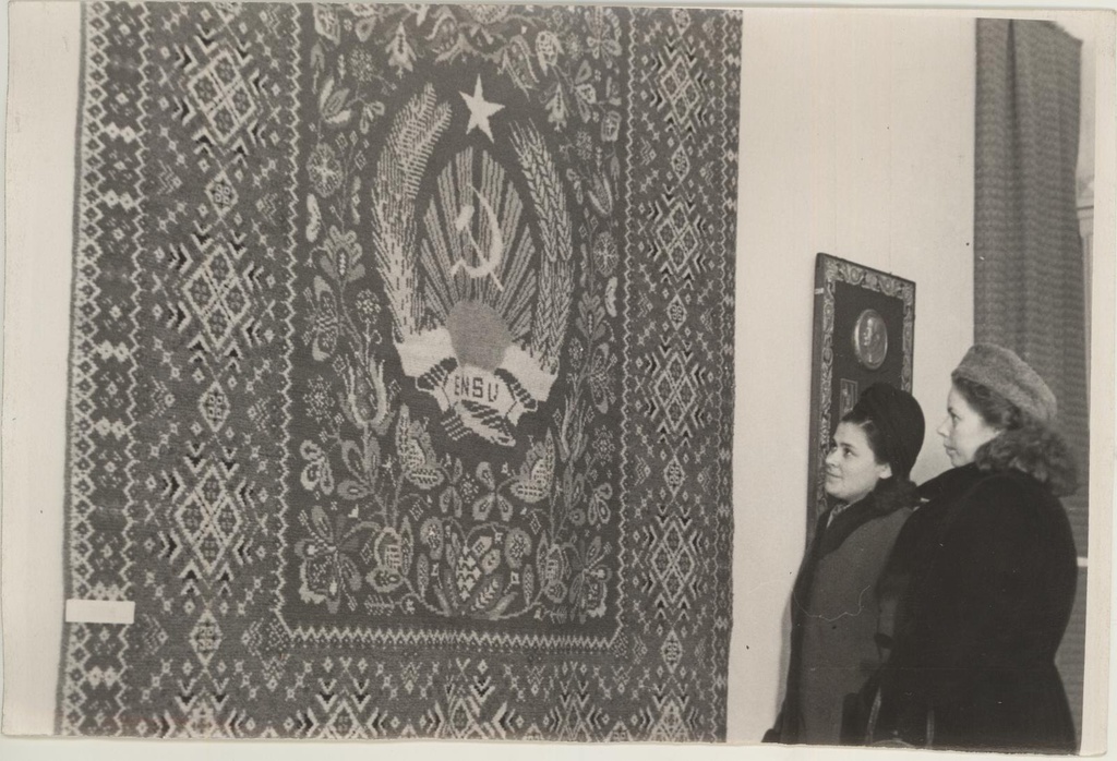 Tarbekunstinäitus 1952. a.