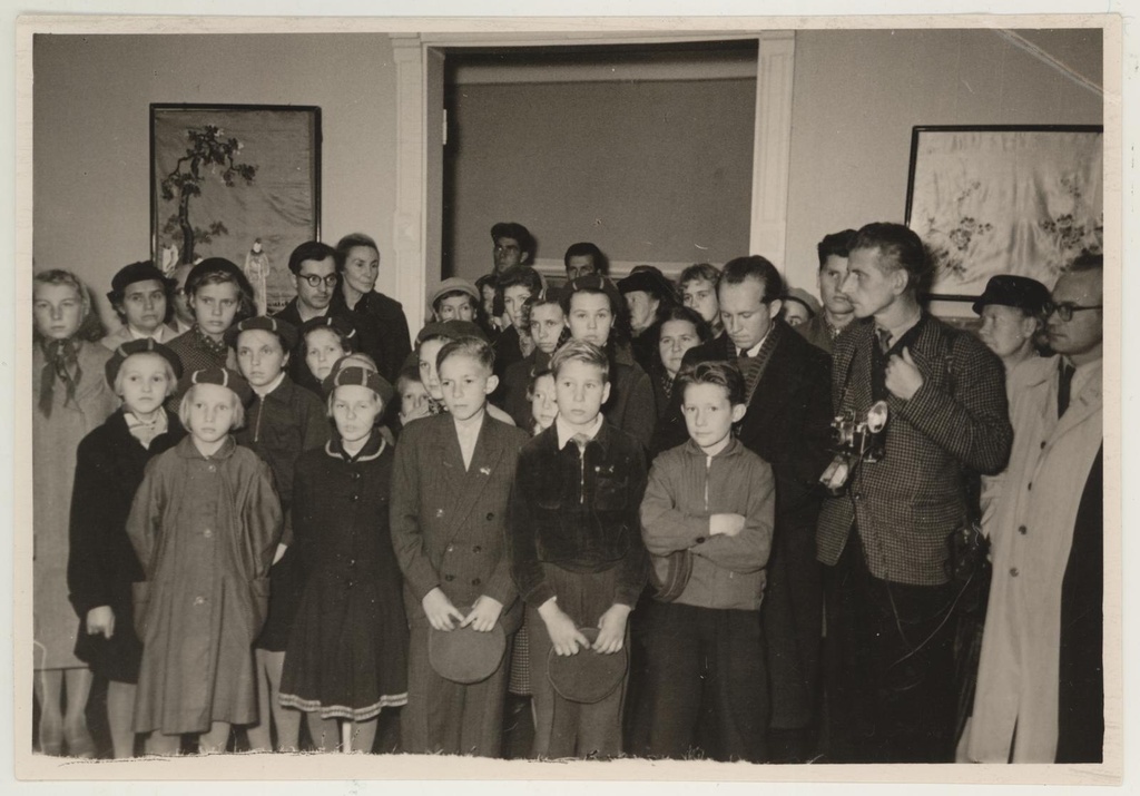 Hiina tarbekunsti näituse avamisest osavõtjad 24. sept. 1959