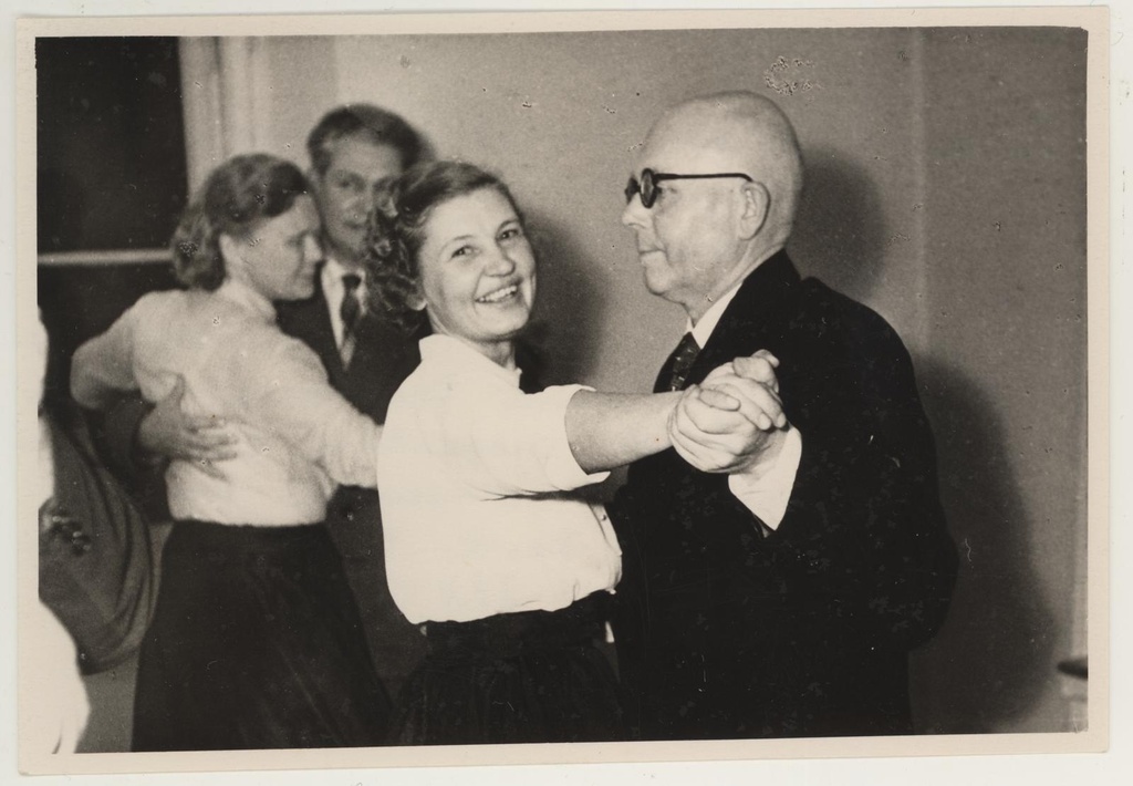 Skulptor J. Koorti 75. sünniaastapäeva tähistav koosviibimine 6. nov. 1958