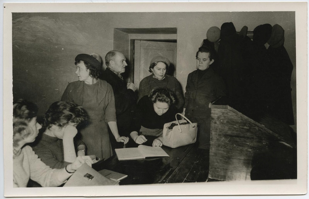 Enne loengu algust 21. nov. 1962.