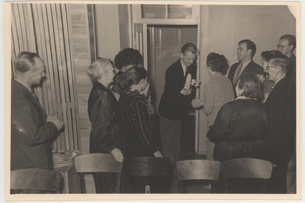 Majandusala juhataja Heilo Markeni 30. a. juubeli tähistamine 8. mail 1961.