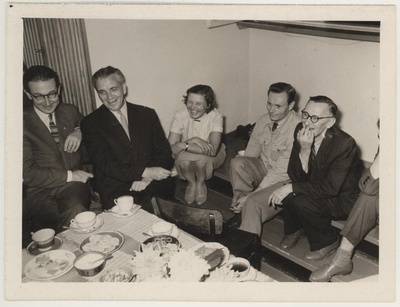 Tartu kunstinäituse arutelule järgnevalt koosviibimiselt 24. aug. 1961.  duplicate photo