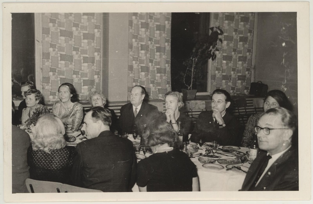 TKM-i 25nda aastapäeva koosviibimine sööklas "Ropka" 18. nov. 1965.