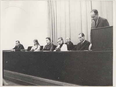 Eesti nõukogude graafika näituse avamine Brno Töölisliikumise Muuseumis 17. nov. 1969.  similar photo