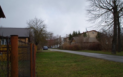 Sõdurid 2. suurtükiväe grupi kasarmute ees rephoto