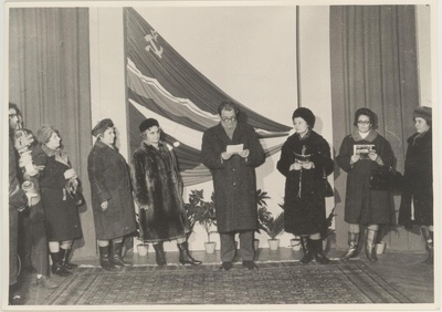 Eesti nõukogude graafika näituse avamine Prahas 8. jaan. 1970.  duplicate photo