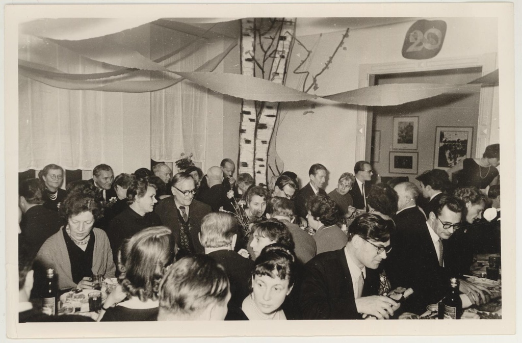 Tartu Riikliku Kunstimuuseumi 20nda aastapäeva koosviibimiselt 17. nov. 1960