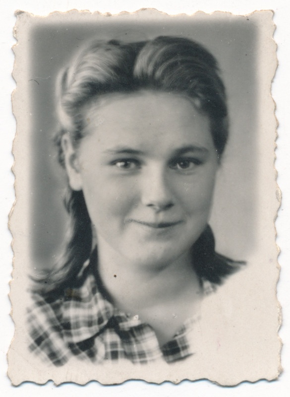 foto, Ingrid Agur (Kiivit), 1948