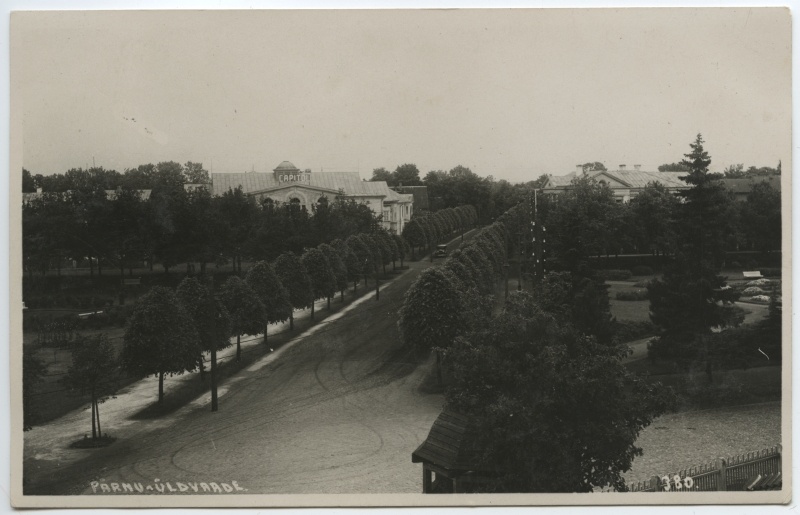 Pärnu general view - park near Ring Street, behind the crossroads of Ring Street, the cinema Capitol building.