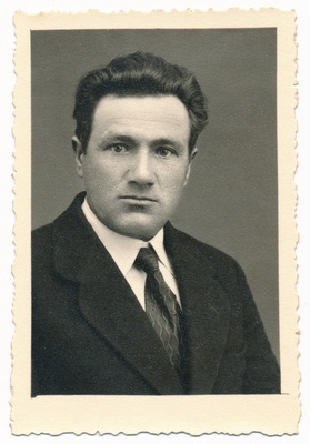 foto, Jaan Taevas, u 1935  duplicate photo