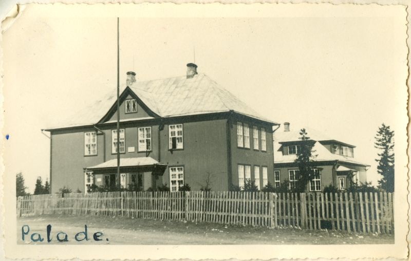 Photo. Palade Main School building, Hiiumaa. 1939. Located in Hm 8606.