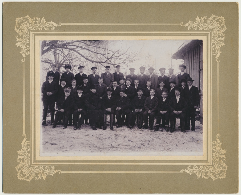 foto, Viljandimaa, Kõpu, leerilapsed, poisid, õpetaja Johann Tischler, u 1913