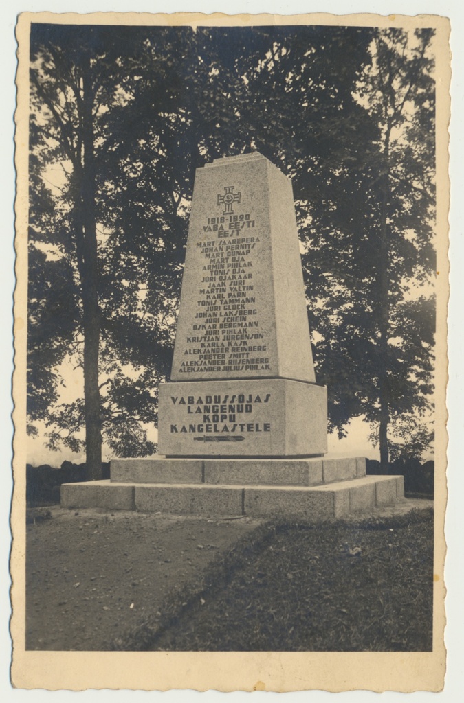 foto, Vabadussõjas langenute mälestussammas, Kõpu, u 1935, foto E. Rang