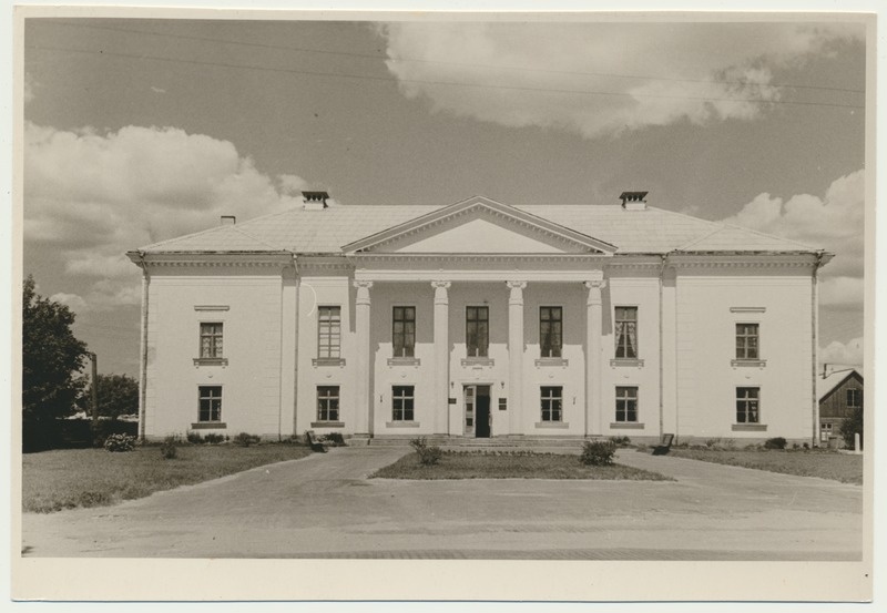 foto, Viljandimaa, Abja-Paluoja, Pärnu mnt 28, kultuurimaja, 1958, foto L. Vellema