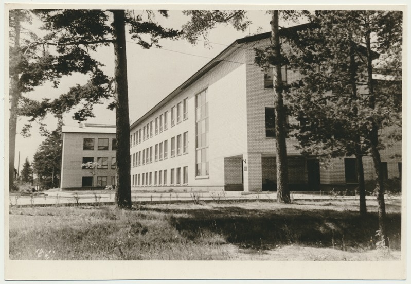 foto, Pärnumaa, Kilingi-Nõmme, Sambla 18, koolimaja, 1961, foto L. Vellema