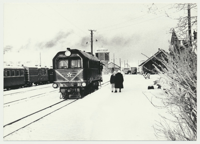 foto, Viljandi, raudteejaam, vedur TY2-019, 1967, foto J. Adamson