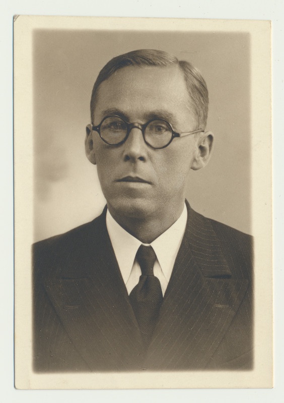 foto, Rudolf Mager, rinnaportree, 1934, foto K. Osol