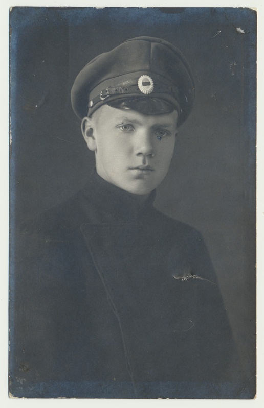 foto, Aleksander Kaigas, Viljandi Reaalgümnaasiumi õpilane, u 1918