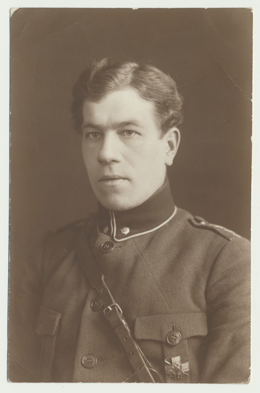 foto, R. Mageri sõjaväekaaslane, 1922, Võru