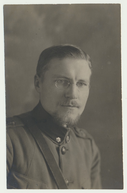 foto, R. Mageri sõjaväekaaslane, rinnaportree, 1923