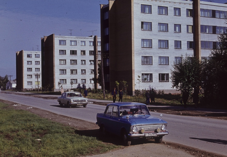 Apartment buildings in Jõhvis, view along the street buildings