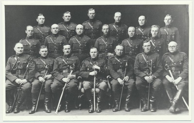 fotokoopia, Viljandi, grupp sõjaväelasi, sh W. ja J. Vaga, E. Kõlu, u 1935