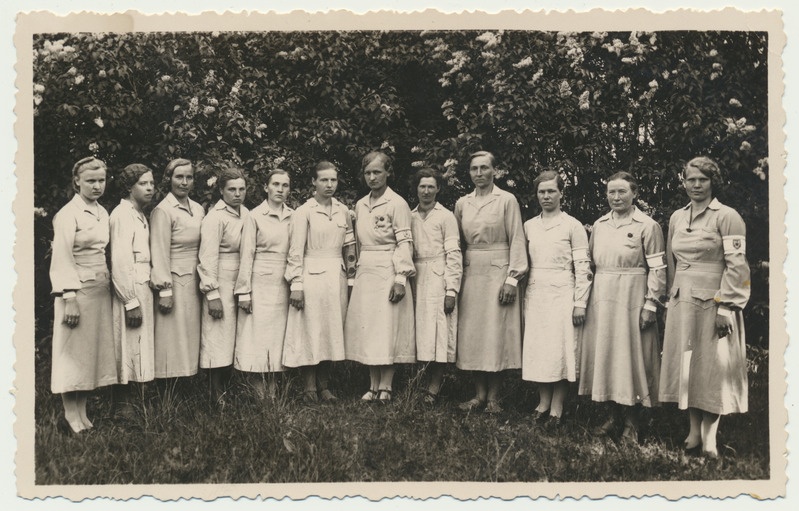 foto, Viljandimaa, Kolga-Jaani?, Naiskodukaitse, grupp, u 1935