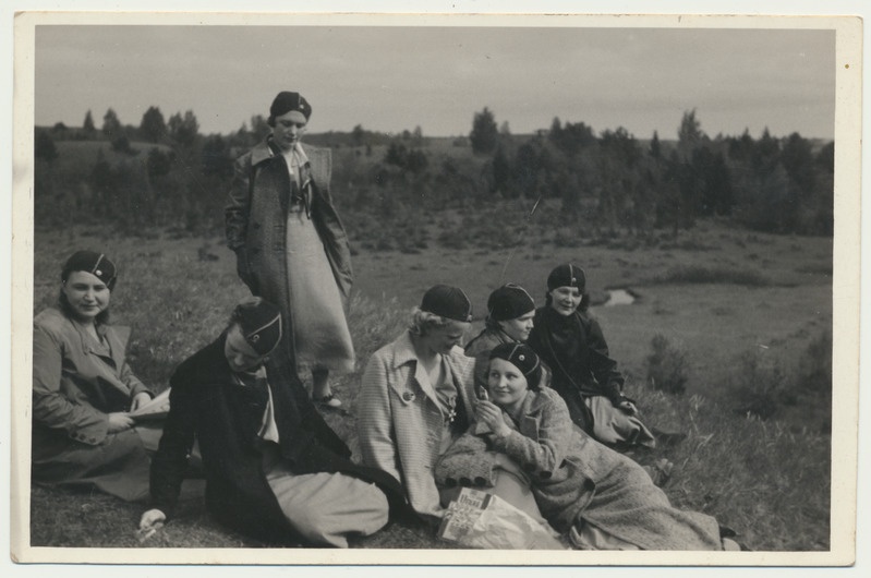 foto, Naiskodukaitse Sakalamaa ringkond, Viljandi kodutütarde rühm, u 1935