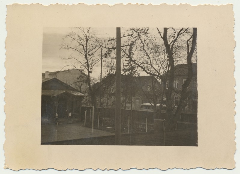 foto, Viljandi, Tallinna tn 16, 18, Sakala Partisanide Pataljoni staap, õu, 1939