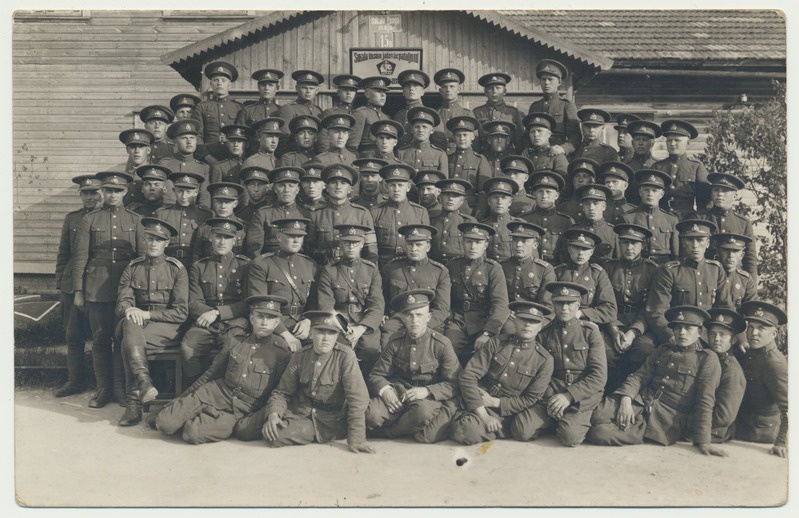 foto, Viljandi, Sakala Üksikjalaväepataljon, grupp, u 1930