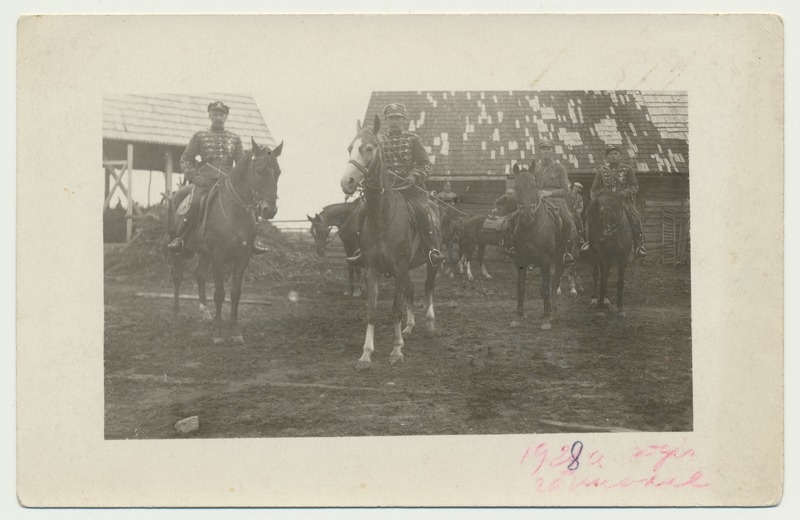 foto, ratsarügement, rännak, keskel M. Bergmann, 1928