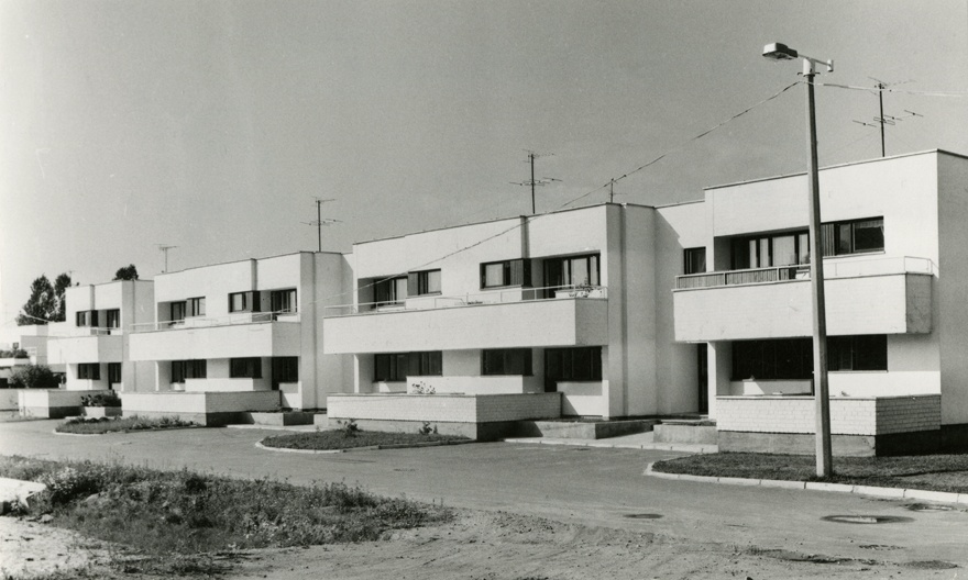 Apartment Tiit Pärnu KEK quarter, view of the building. Architect Ell Väärtnõu, eke project