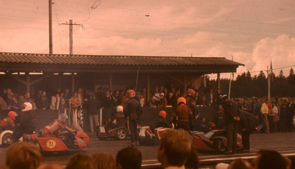 Start of side baskets Old-Võidus