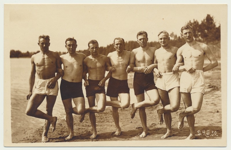 foto, Värska sõjaväelaager, ajateenijad puhkehetkel, 11.07.1930