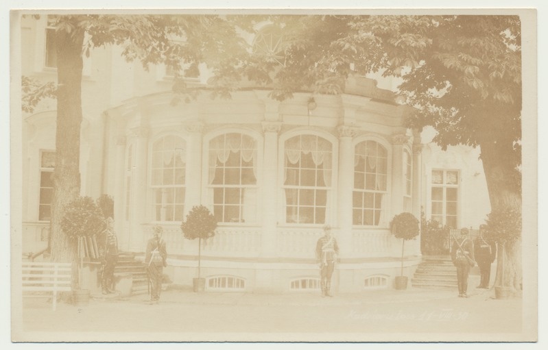 foto, Tallinn, Kadrioru loss, auvahtkonna vahetus, 11.08.1930