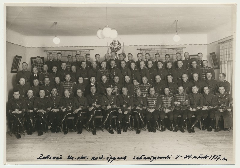 foto, Tartu, ratsarügement, grupp reservväelasi, 1937, foto A. Lomp