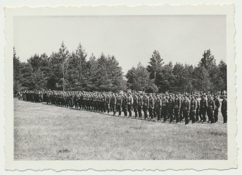 foto, Värska, reservväelaste õppused, rivistus, suvi 1940