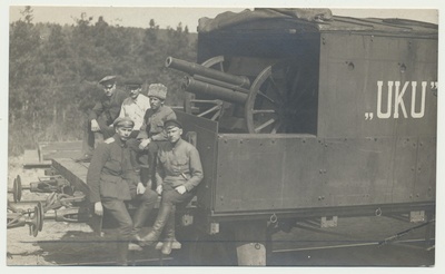 foto, Eesti Vabadussõda, laiarööpmeline soomusrong nr 2 UKU, u 1919, foto Parikas  duplicate photo