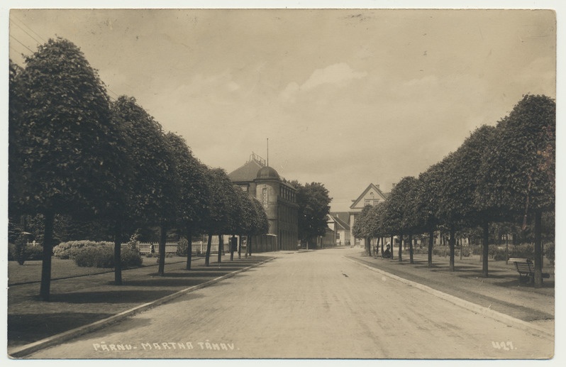 fotopostkaart, Pärnu, M. Martna (L. Koidula) tänav, u 1930