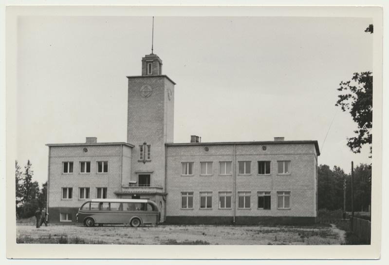 fotopostkaart, Pärnumaa, Sindi raekoda, 1939, foto T. Parri?