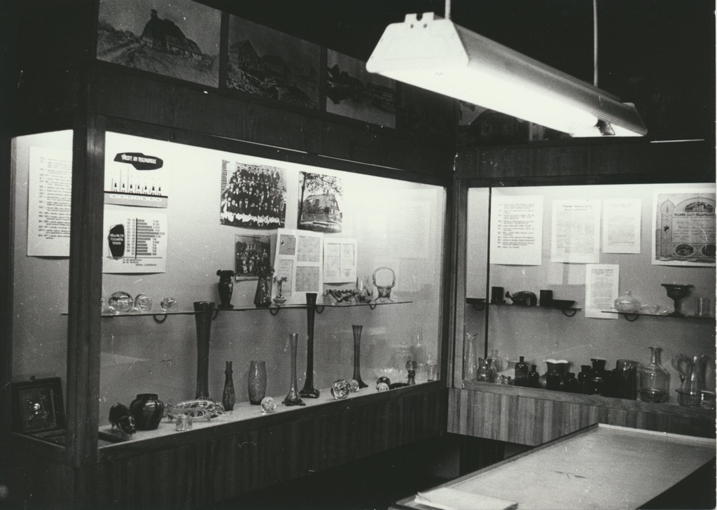 foto, Viljandimaa, Meleski muuseum, ekspositsioon, 1977, foto E. Veliste