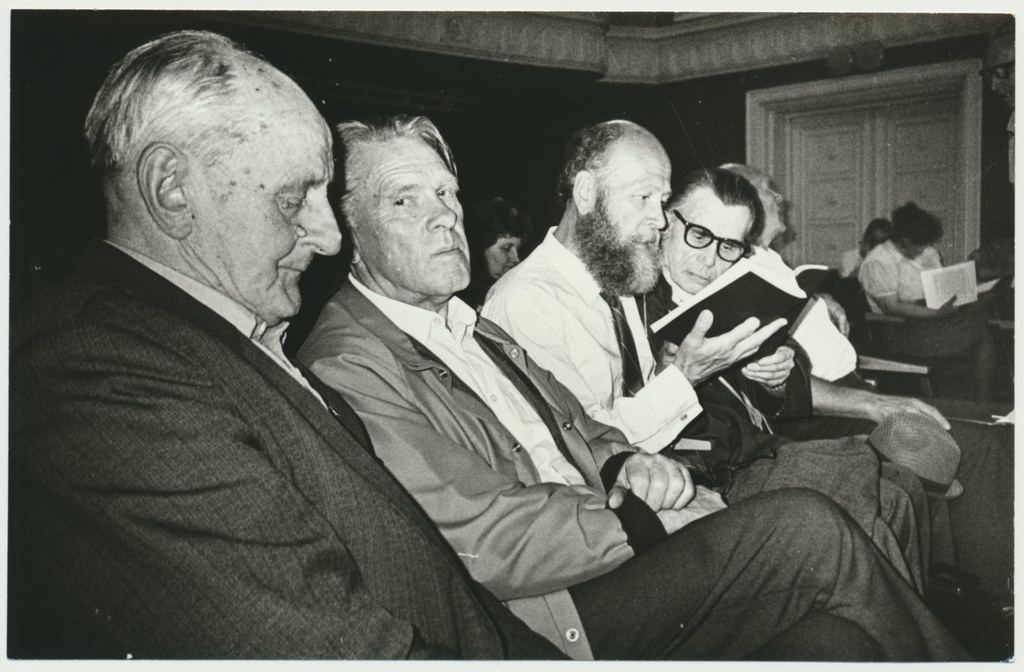 foto, Viljandi muuseum 115, konverents kultuurimajas, 1993, foto E. Veliste