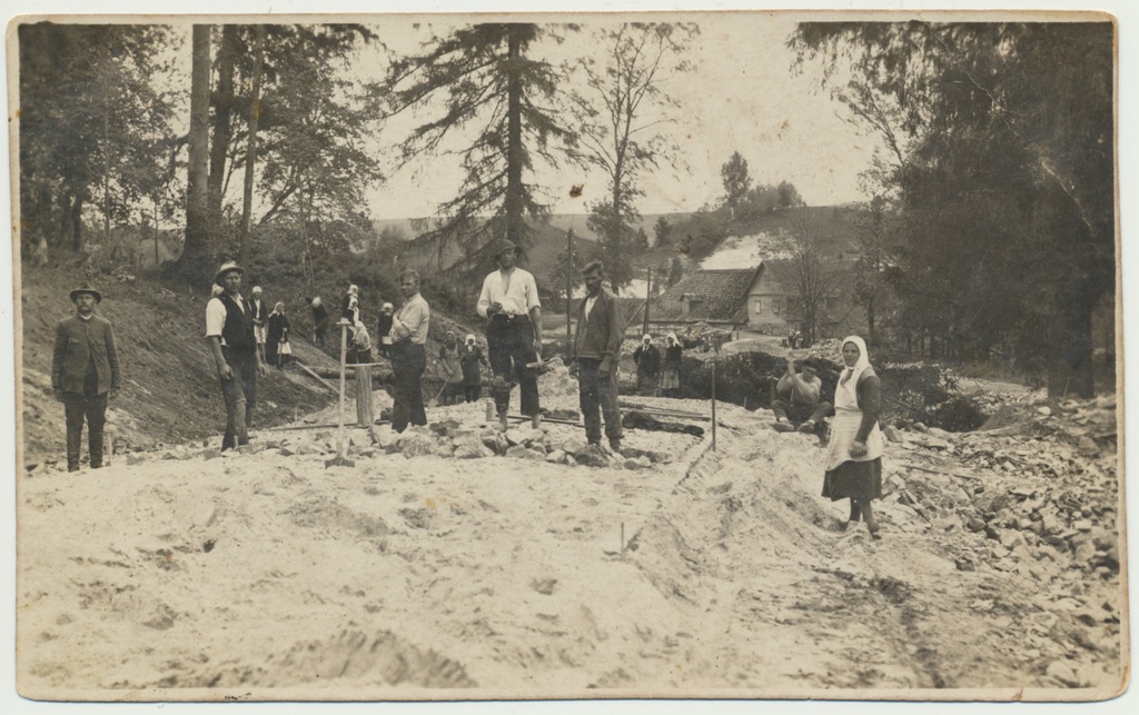 foto, Viljandimaa, Nuia-Karksi tee ehitus, töölised, u 1929