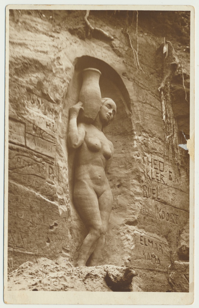 foto, Viljandimaa, Õisu jõeorg, liivast naise kuju, u 1925, foto A. Pruuly
