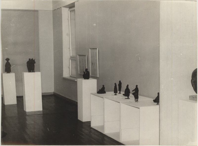 Saksa DV skulptor Wolfgang Eckardti teoste näitus 2. okt. - 1. nov. 1970. I korrusel.