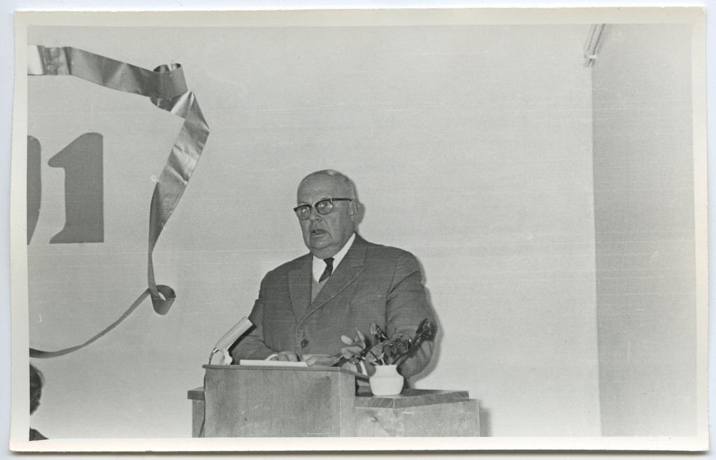 10. aastapäeva konverentsile eelnev pidulik aktus lektooriumis 21. oktoobril 1971.