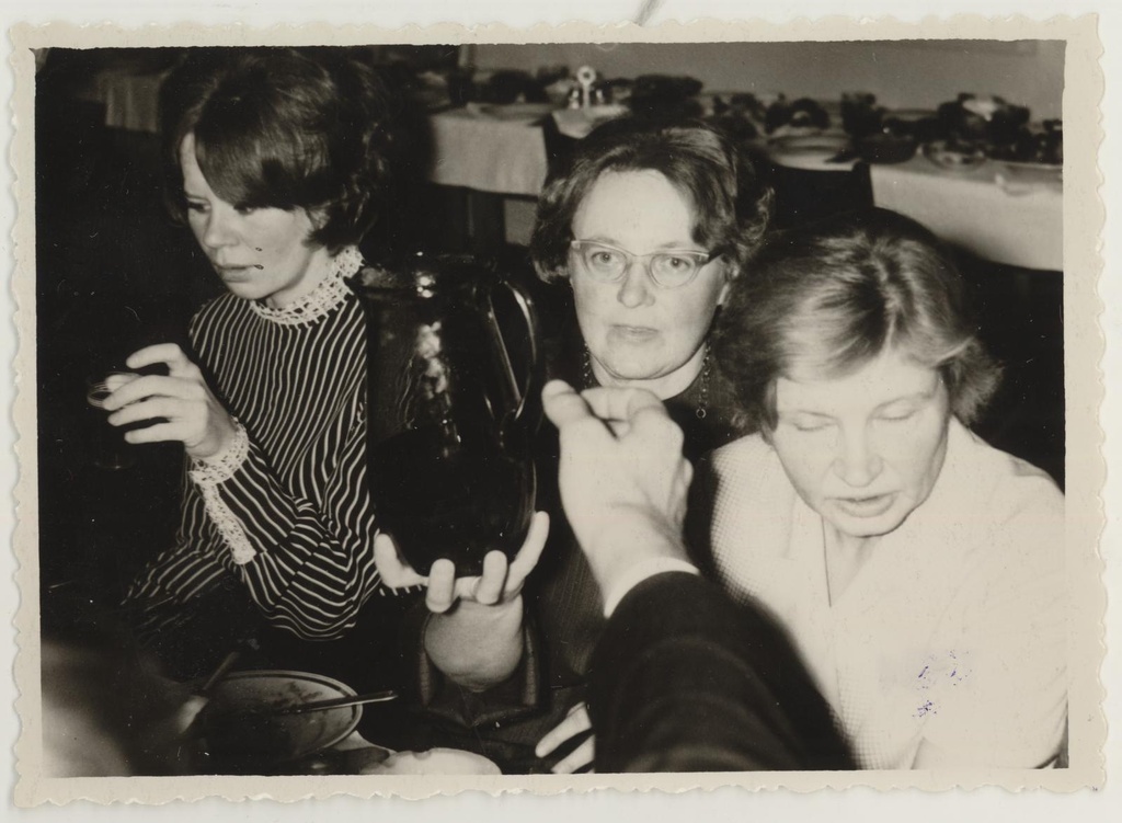 Vanema teadusliku töötaja Ene Õunase ja Tõnu Asu pulmapidu TKM-is 27.09.1969