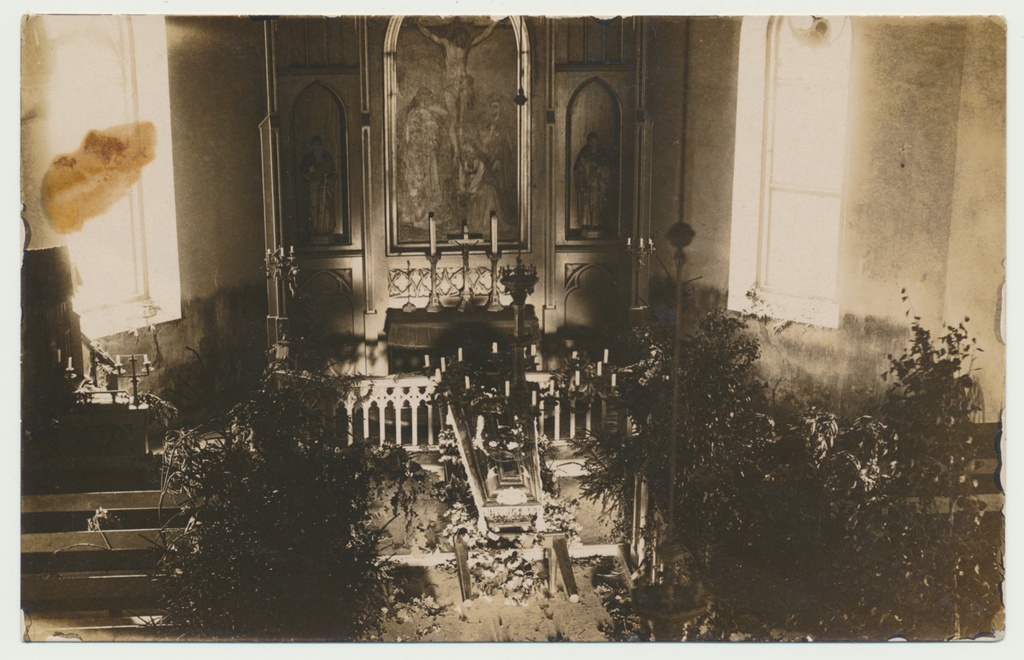 foto, Viljandimaa, Pilistvere, Risti abikirik, sisevaade, altar, u 1920