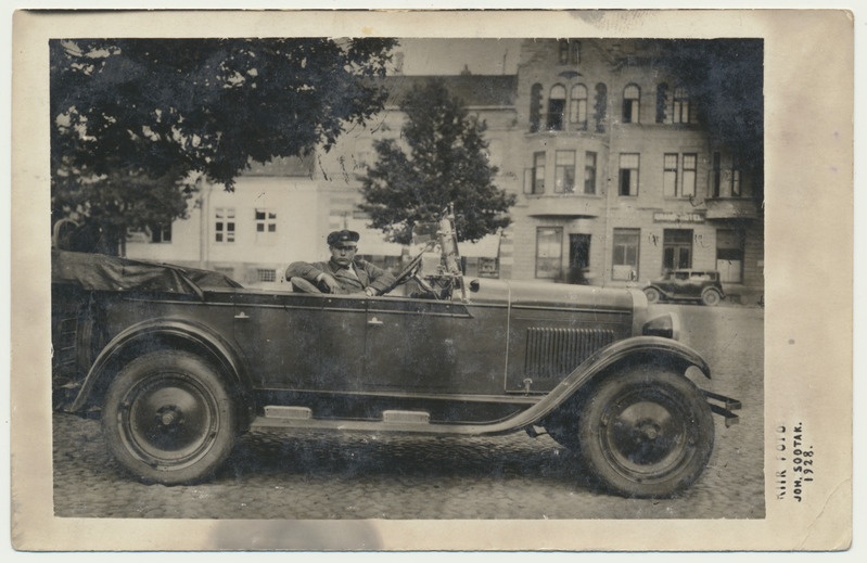 foto, Viljandi, turuplats, sõiduauto- takso Chevrolet, A.Jaakson, 1928, kiirfoto J. Sootak