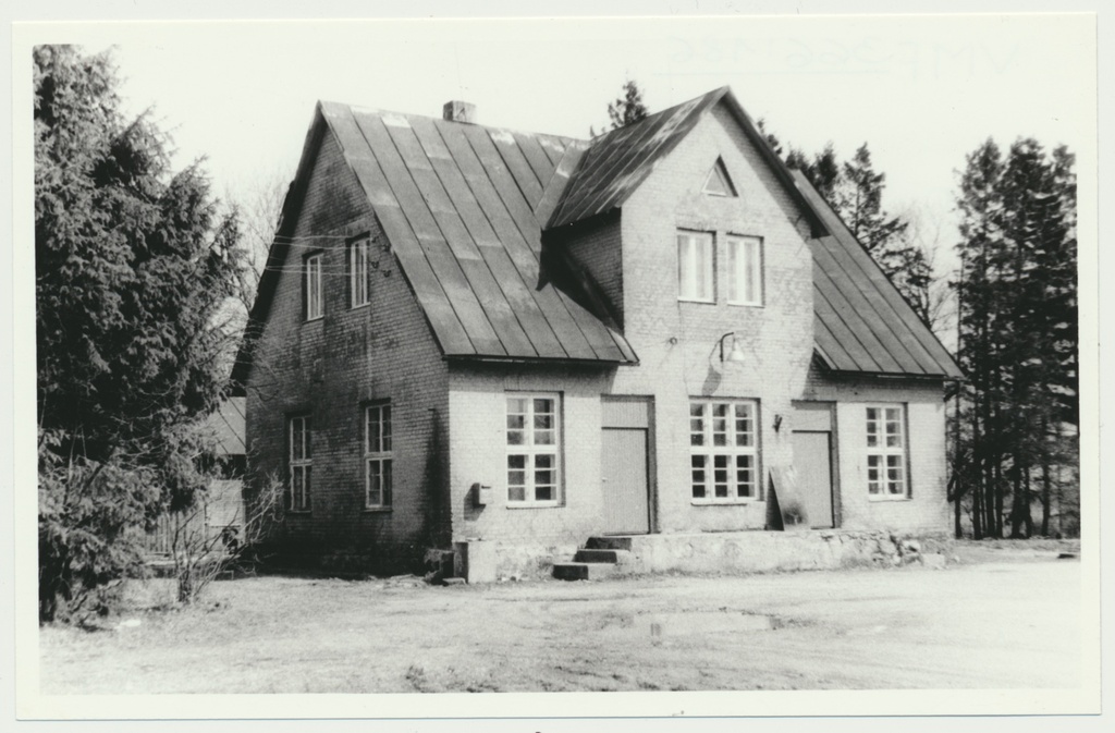 foto, Viljandimaa, Auksi meierei, 1993, foto L. Kadalipp